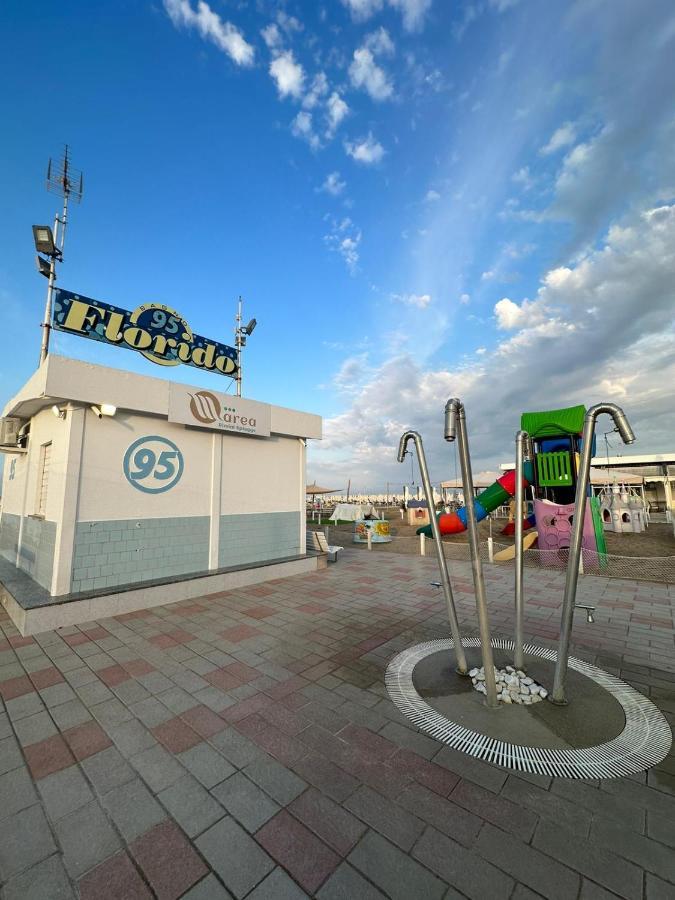 Hotel Neyra Beach 리미니 외부 사진